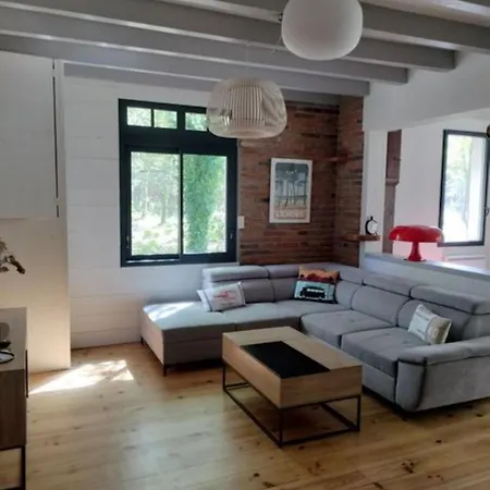 Semesterbostad Maison Bel Air